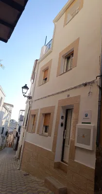 El Mirador Guesthouse