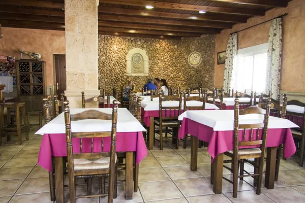 Mesón-Restaurant (Gasthaus) Pizzería Rural Alzai