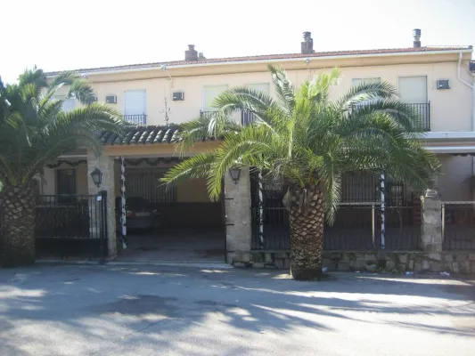 Pension El Sevillano