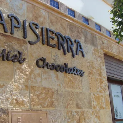 Apisierra Miel y Chocolates