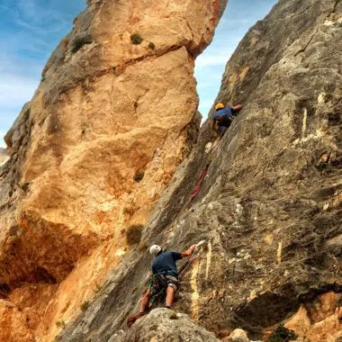 escalada pegajalar