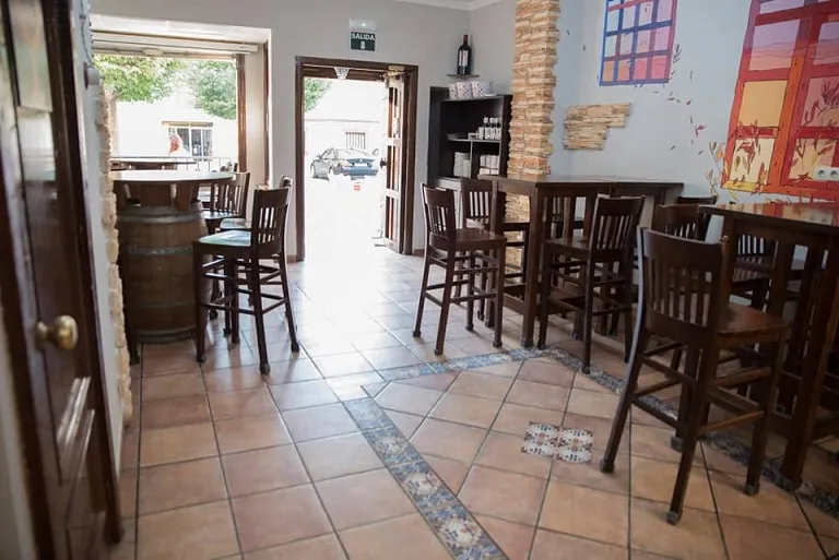 taberna%20M%20entrada.jpg