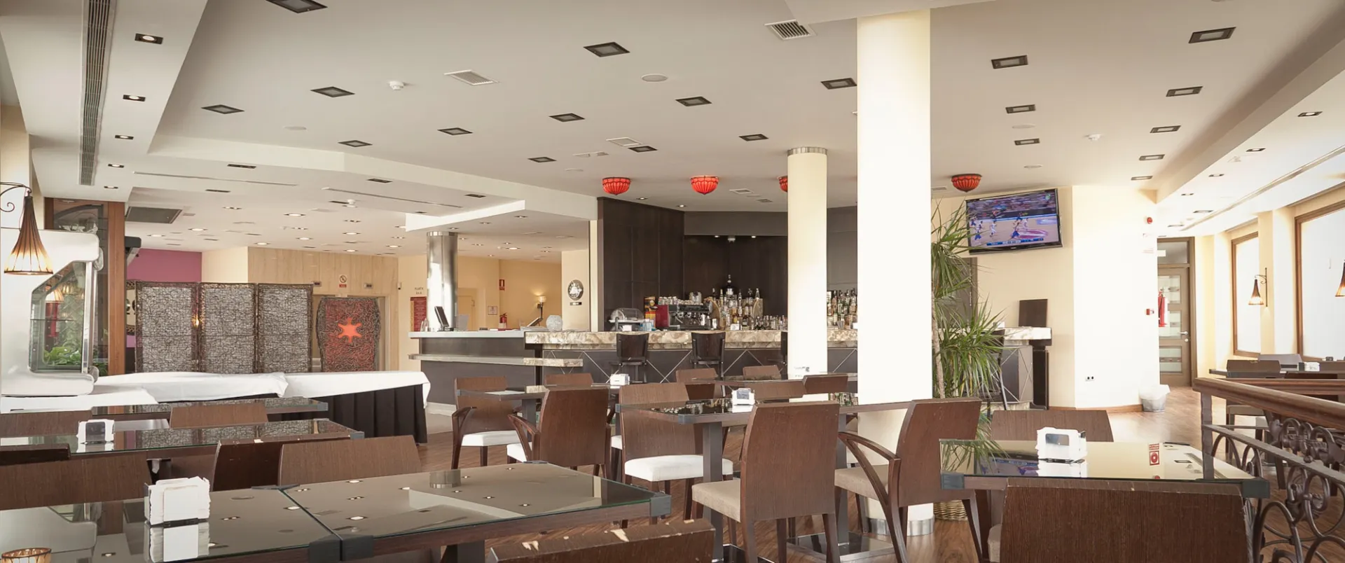 Cafeteria_1.jpg