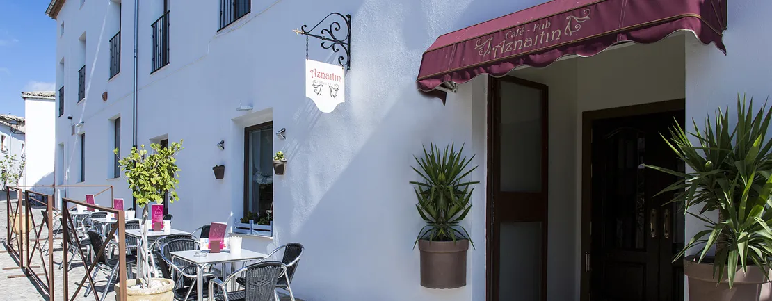 hotel-con-terraza-baeza-b29c819.jpg