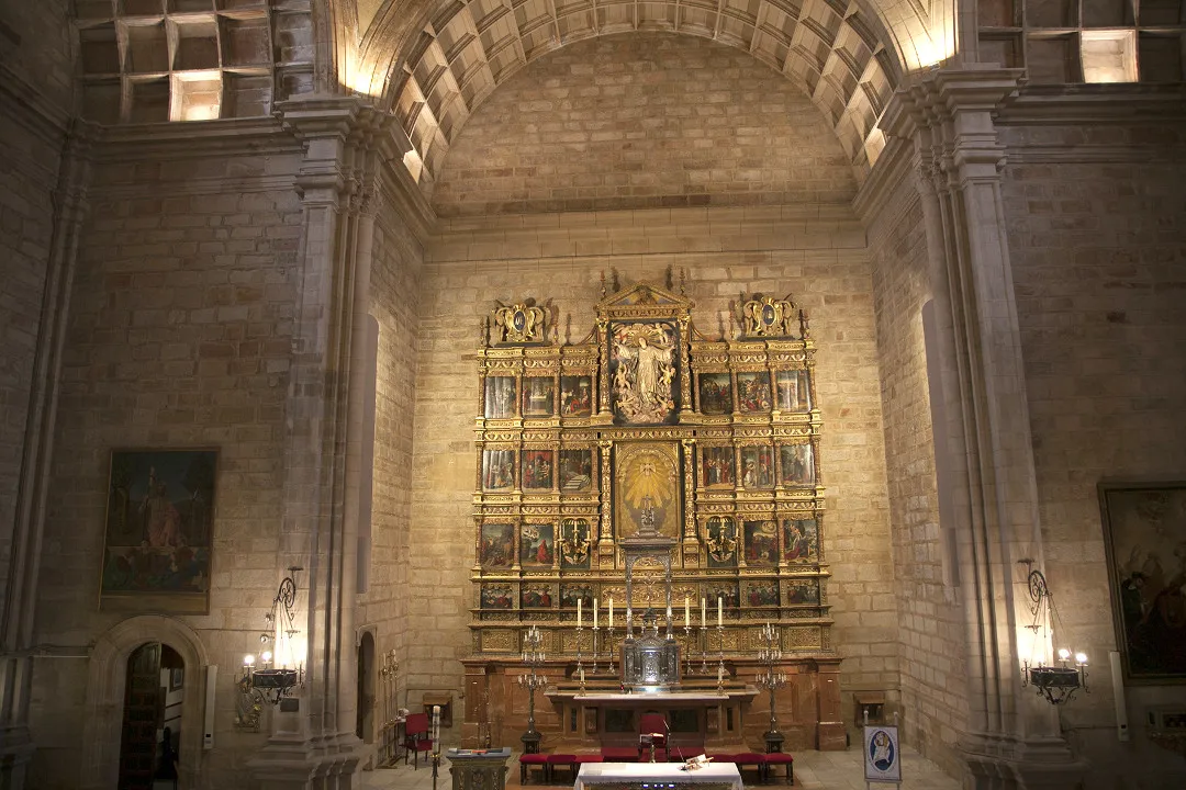 IglesiaSantaMaria3.jpg
