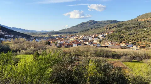 la puerta del segura