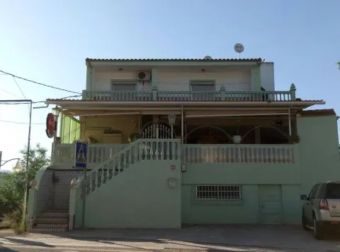 la%20noria%20hostal%20restaurante%202.jpg