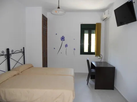 hostal%20rural%20cuadros%204.jpg