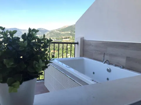 fuente%20la%20raja%203.jpg