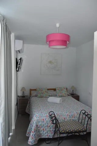 casita%20morada%203.jpg