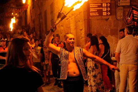Noche%20andalus%C3%AD%20de%20la%20rosa.jpg