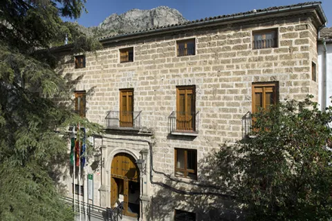 albergue-inturjoven.jpg