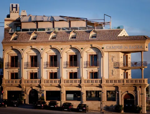Exterior_1%20%281%29.jpg