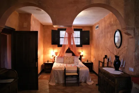 SUITE%20DE%20LAURA.jpg