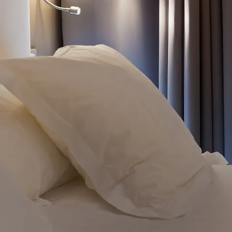 hotel_125.jpg