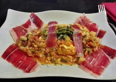 huevos-cazorlenos-650x456.jpg