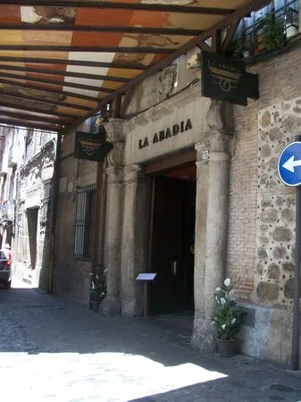 ingresso-ristorante.jpg