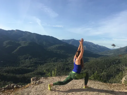 yoga-en-la-naturaleza_elcantalar-jpg