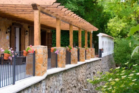 Refugio_del_Segura.jpg