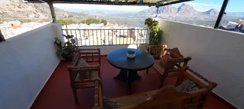 Terraza%20Salinera.%20Lunares%20y%20Salinera.%20%281%29.jpg