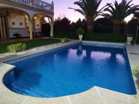 vivienda-turistica-rural-mari-carmen2.jpg