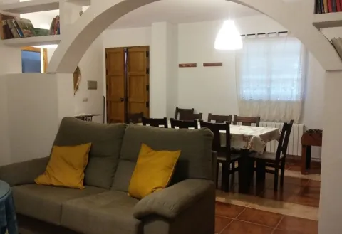 Casa%20Jurinea%20Alzar3.jpg