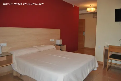 hotel-sierra-de-huesa.jpg