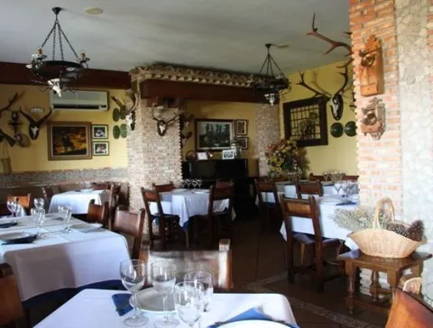 restuarante-la-finca-mercedes.jpg