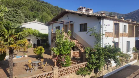 7%20%281%29.jpg