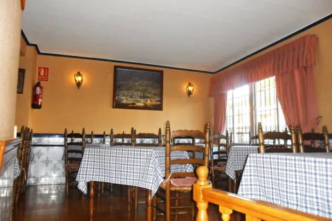 restuarante-los-pinos-2.jpg