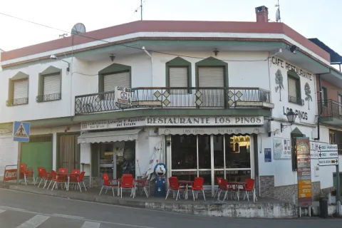 restuarante-los-pinos.jpg