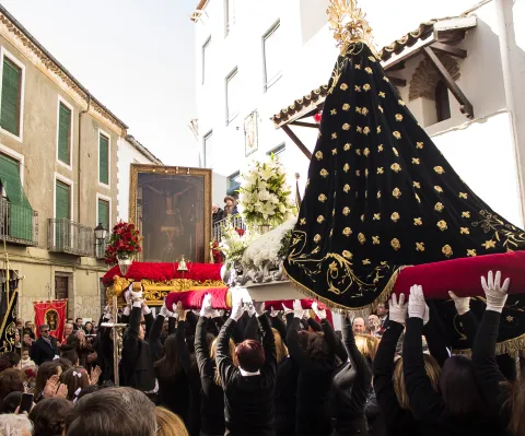 Fiestas-Patronales-del-Santo-Cristo-del-M%C3%A1rmol.jpg