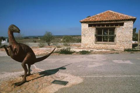 huellas%20de%20dinosaurios1%20%281%29.jpg