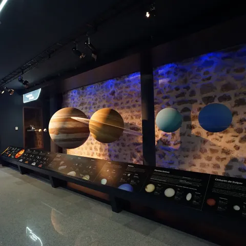 cosmolarium-interior-jpg