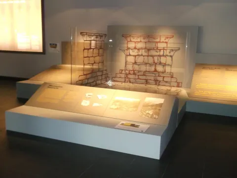 204733_381646358594731_2089010607_o.jpg