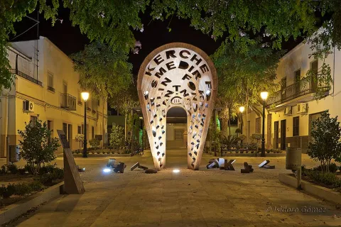 Plaza%20Nicol%C3%A1s%20Kerche%202.jpg
