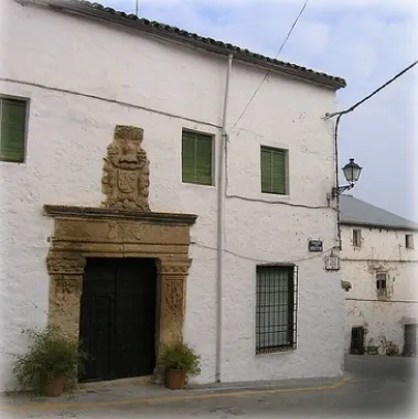 Casa%20de%20la%20Familia%20D%C3%ADez%202.jpg
