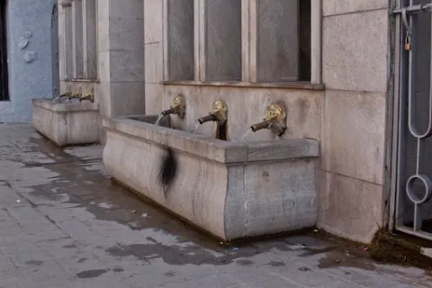 Fuente%20de%20la%20Negra.jpg
