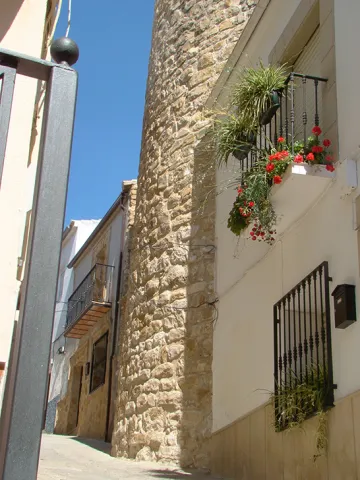 Castillo%20%C3%81rabe%20de%20Rus.jpg