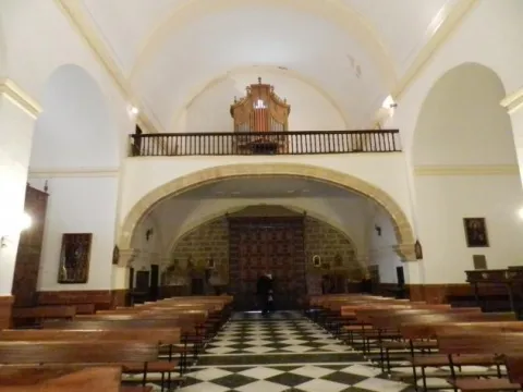 Iglesia%20Cabra%20de%20Santo%20Cristo2%20%281%29.jpg