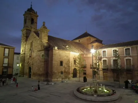 Iglesia%20Cabra%20de%20Santo%20Cristo%20%281%29.jpg