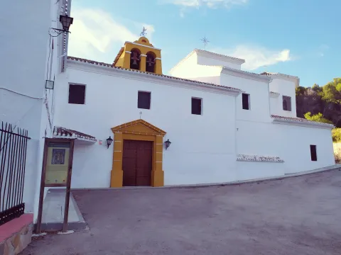 Santuario_Virgen_de_la_Fuensanta_%28Huelma%29.jpg