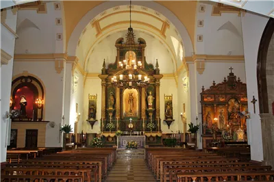 Iglesia%20de%20San%20Mart%C3%ADn%20en%20Arjona2.jpg