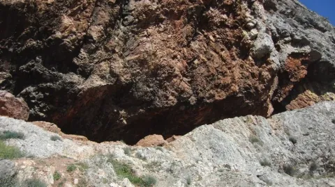 Cueva-de-los-Munecos-jaen-escondido-e1557137991914.jpeg