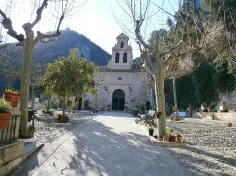 santuario%20de%20cuadros%20bedmar2.jpg