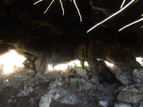 la%20Cueva%20del%20Puerto%20de%20las%20Palomas%20%281%29.jpg