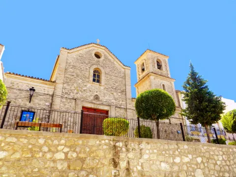 Iglesia%20Parroquial%20de%20Nuestra%20Se%C3%B1ora%20de%20la%20Paz.JPG