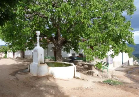 fuente%20de%20Fuenfr%C3%ADa2%20%281%29.jpg