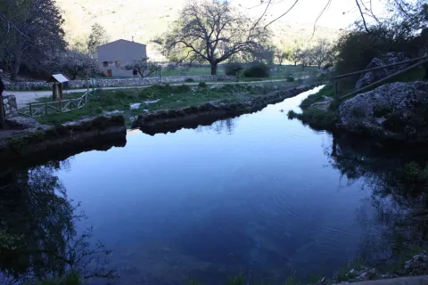 Nacimiento%20del%20Segura.jpg