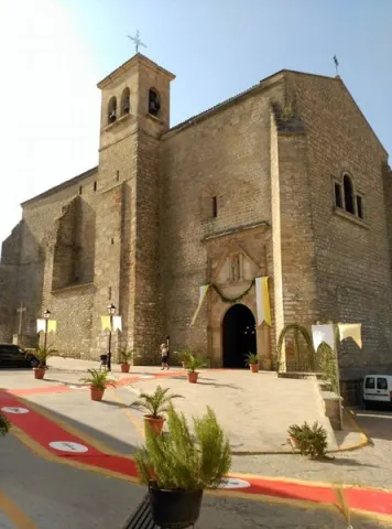 iglesia%20santa%20maria%20en%20torreperogil.jpeg